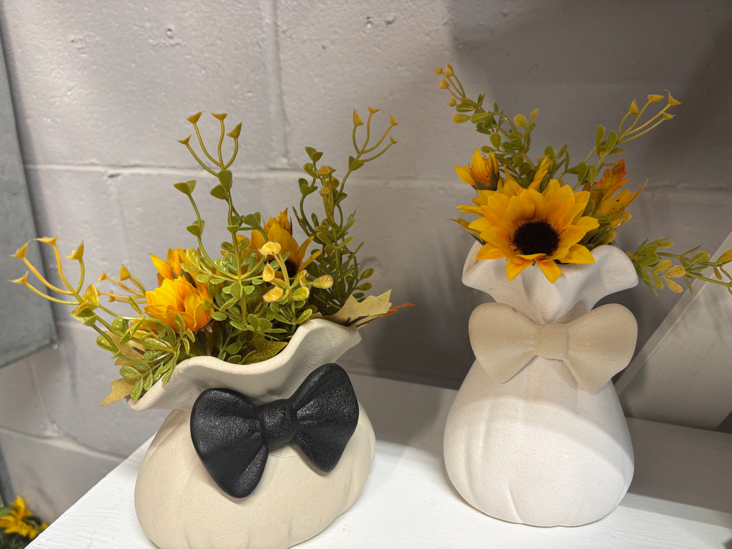 Bow Vases